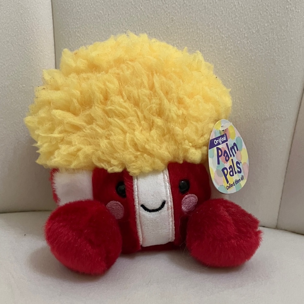 Palm Pals Popcorn Plush NWT